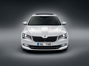 Škoda SuperB COMBI L&K 2.0 TDI #4