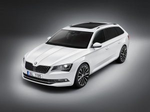 Škoda SuperB COMBI L&K 2.0 TDI #1